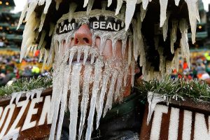 12-Ultimate-Packers-Fan(pp_m_a49_pBR)