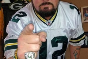 Russell "Pack CEO" Johnson
